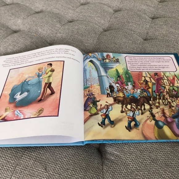 Disney Princess: Cinderella The Light of Love hardback book - Picture 2 of 4